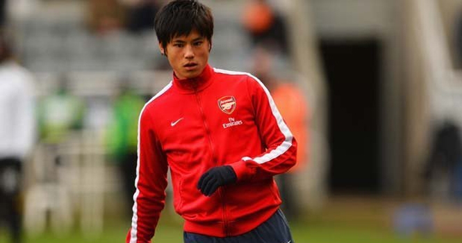 Arsenal sẽ để 'sao châu Á' ra đi vào tháng Giêng